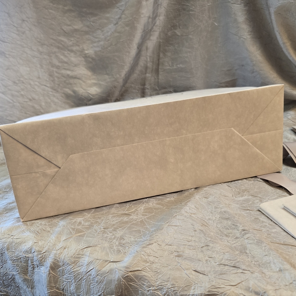 Jimmy Choo Cream/Gray Gift Bag Set - Picture 6 of 13